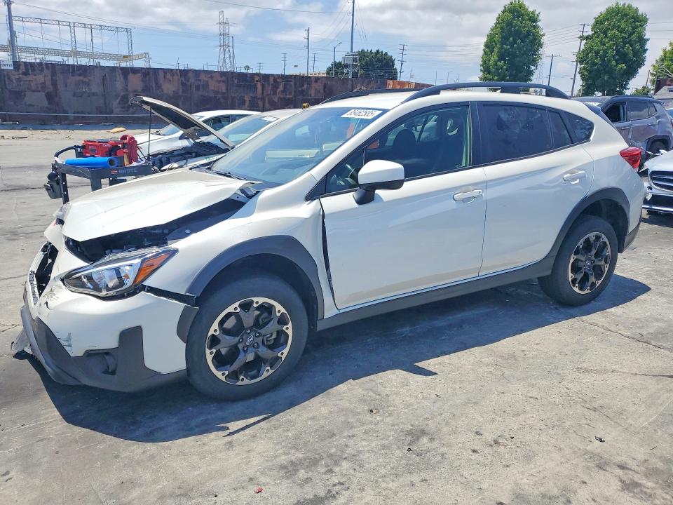 85462585 :رقم المزاد ، JF2GTAPC0M8226608 vin ، 2021 Subaru Crosstrek مزاد بيع