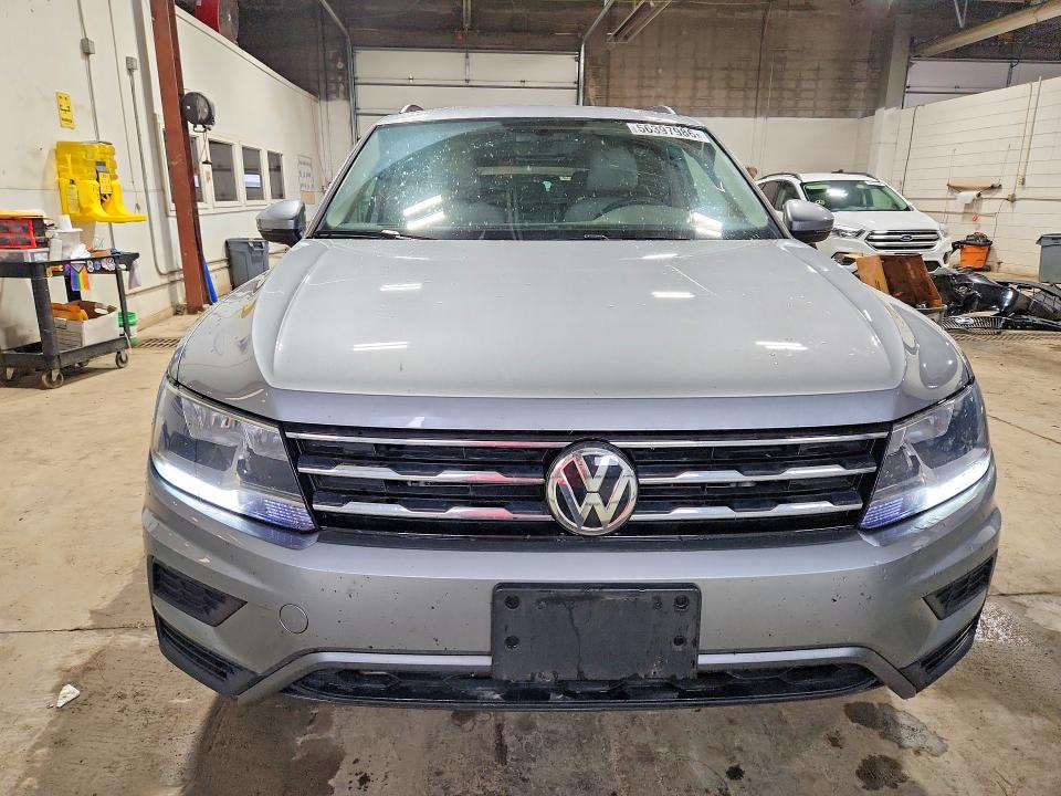 56397986 :رقم المزاد ، 3VV2B7AX8KM081838 vin ، 2019 Volkswagen Tiguan مزاد بيع