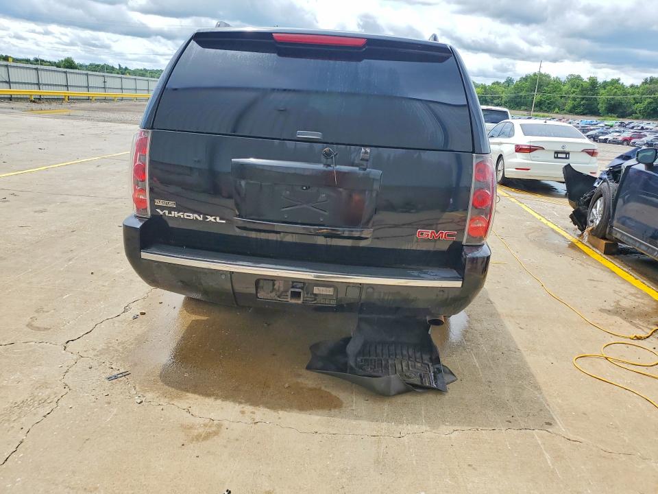 2011 Gmc Yukon Xl მანქანა იყიდება აუქციონზე, vin: 1GKS2MEF6BR200245, აუქციონის ნომერი: 58392066