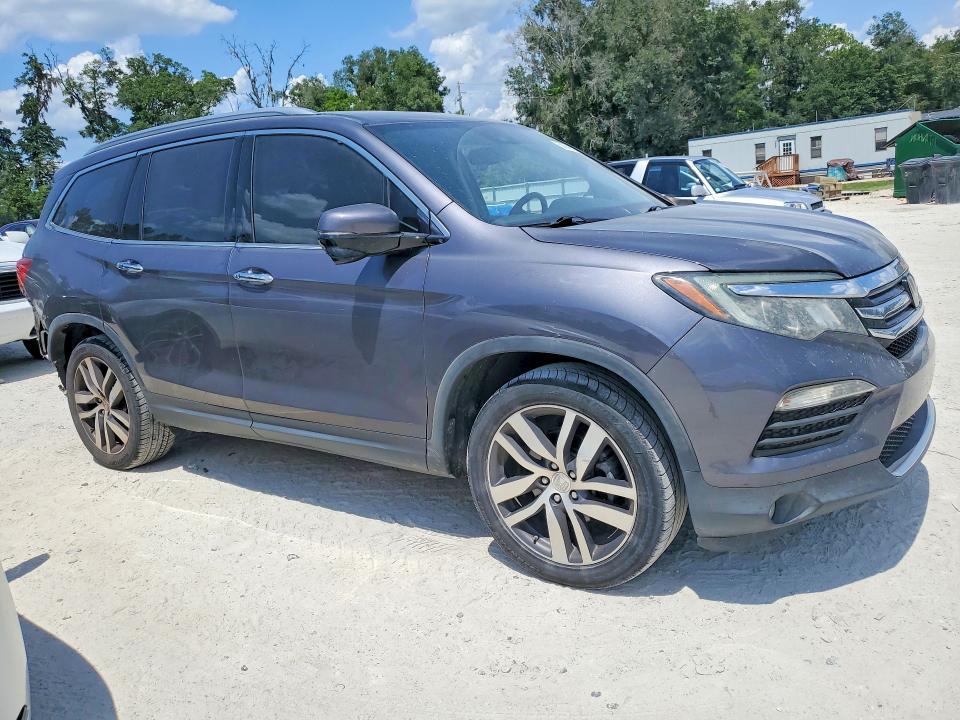58640516 :رقم المزاد ، 5FNYF6H92HB073617 vin ، 2017 Honda Pilot مزاد بيع