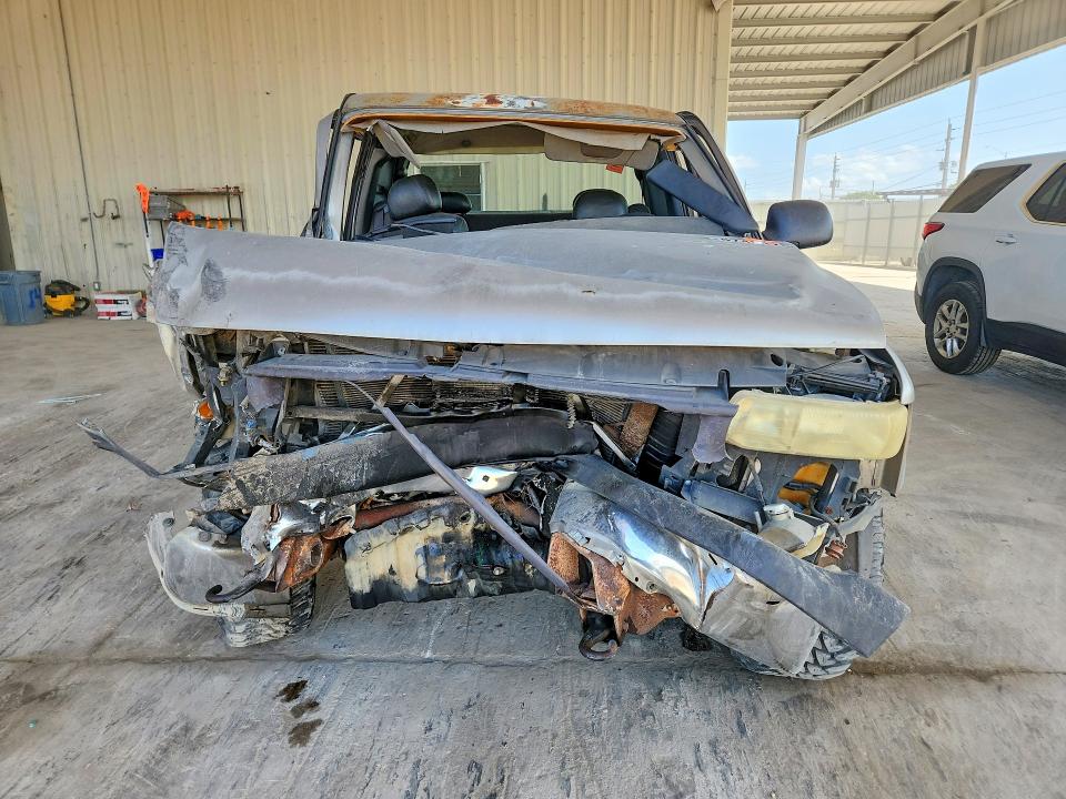 Продаж на аукціоні авто 2000 Chevrolet Silverado, vin: 1GCGK29U9YE140430, номер лоту: 57491706