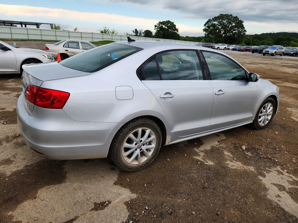 58705776 :رقم المزاد ، 3VWD07AJ4EM209115 vin ، 2014 Volkswagen Jetta مزاد بيع