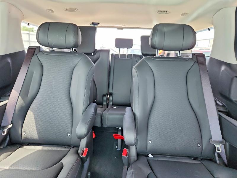 56300776 :رقم المزاد ، KNDNE5KA8T6128921 vin ، 2026 Kia Carnival Hybrid مزاد بيع