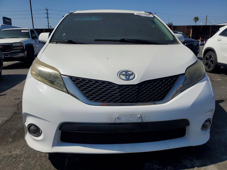 Продаж на аукціоні авто 2017 Toyota Sienna, vin: 5TDXZ3DC2HS786712, номер лоту: 55514986