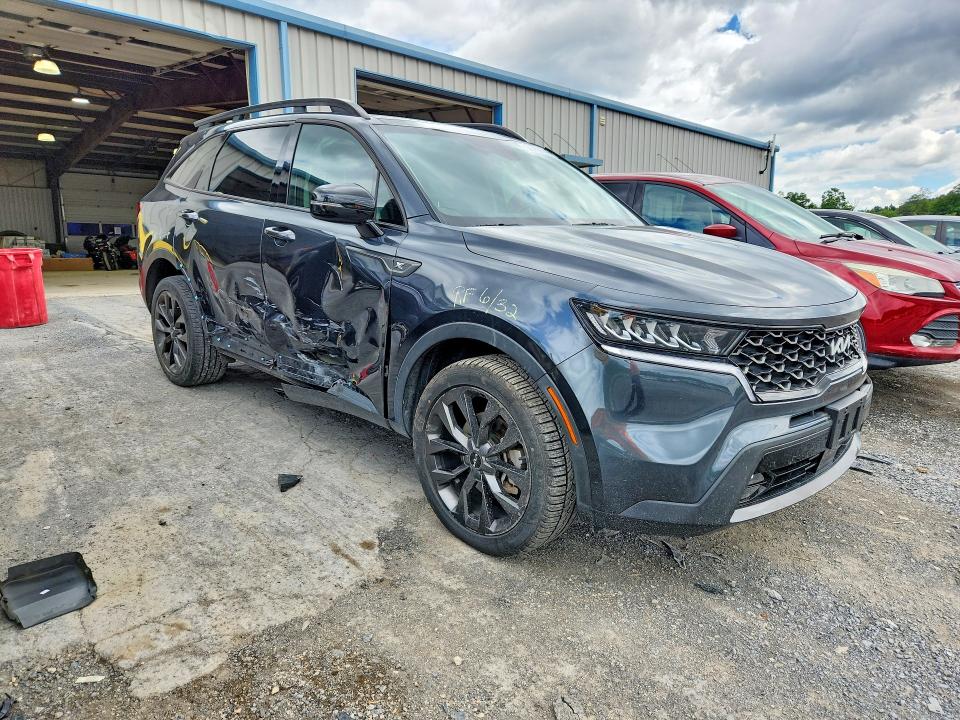 56755546 :رقم المزاد ، 5XYRHDLF0PG165414 vin ، 2023 Kia Sorento مزاد بيع