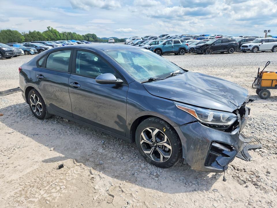 57623796 :رقم المزاد ، 3KPF24AD7ME412801 vin ، 2021 Kia Forte مزاد بيع