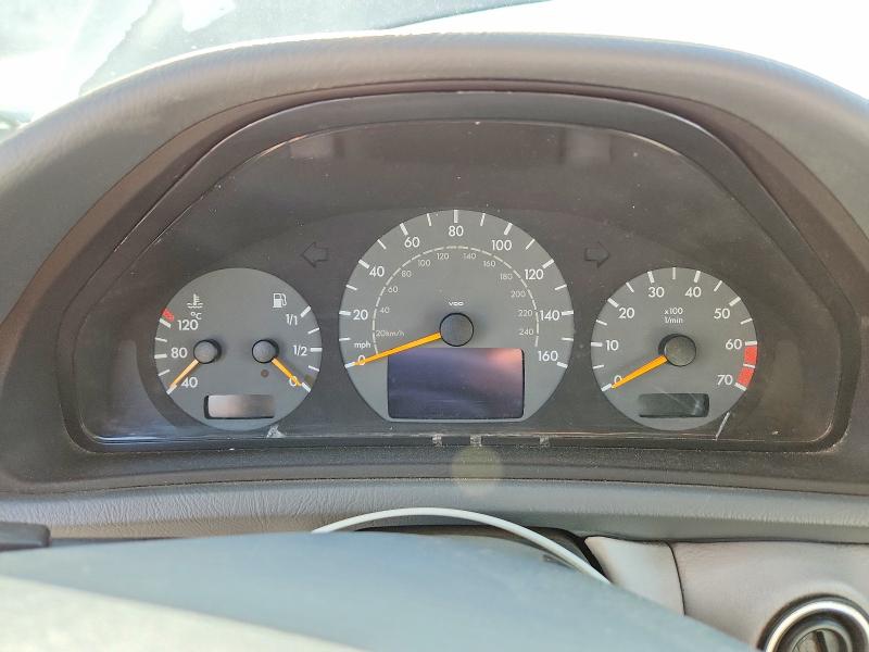 2003 Mercedes-benz Clk მანქანა იყიდება აუქციონზე, vin: WDBLK70G43T137439, აუქციონის ნომერი: 48837996