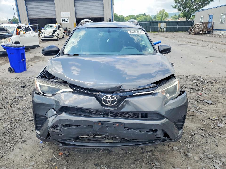 57060026 :رقم المزاد ، JTMBFREVXGD181028 vin ، 2016 Toyota Rav4 مزاد بيع