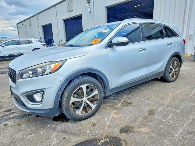 2016 Kia Sorento მანქანა იყიდება აუქციონზე, vin: 5XYPH4A55GG112290, აუქციონის ნომერი: 55617296
