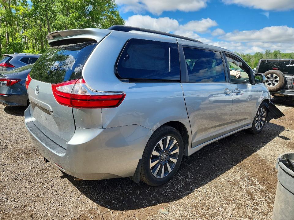 2019 Toyota Sienna მანქანა იყიდება აუქციონზე, vin: 5TDJZ3DC5KS211873, აუქციონის ნომერი: 56852886