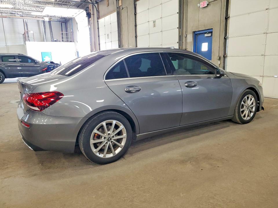 56410826 :رقم المزاد ، WDD3G4EB8KW014583 vin ، 2019 Mercedes-benz A مزاد بيع