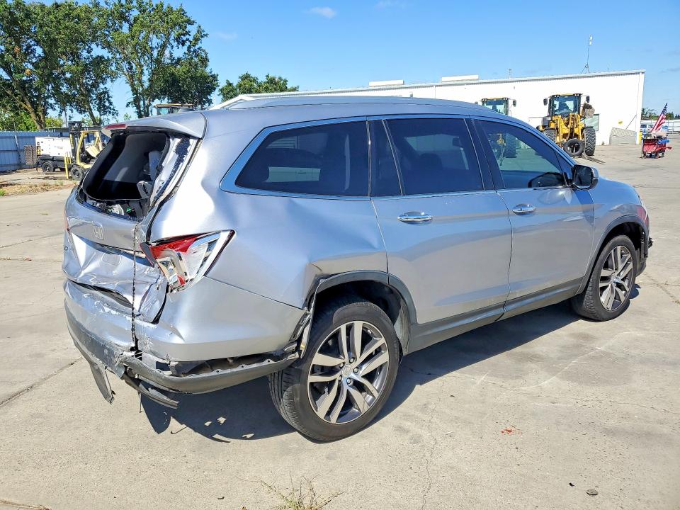 2017 Honda Pilot მანქანა იყიდება აუქციონზე, vin: 5FNYF6H05HB002008, აუქციონის ნომერი: 56680056