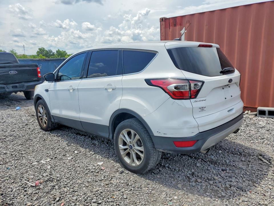 55576326 :رقم المزاد ، 1FMCU0G90HUB67223 vin ، 2017 Ford Escape مزاد بيع