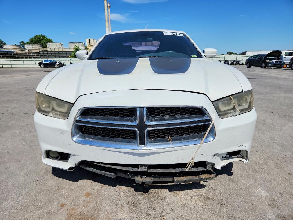 57765746 :رقم المزاد ، 2C3CDXBG1DH563956 vin ، 2013 Dodge Charger مزاد بيع