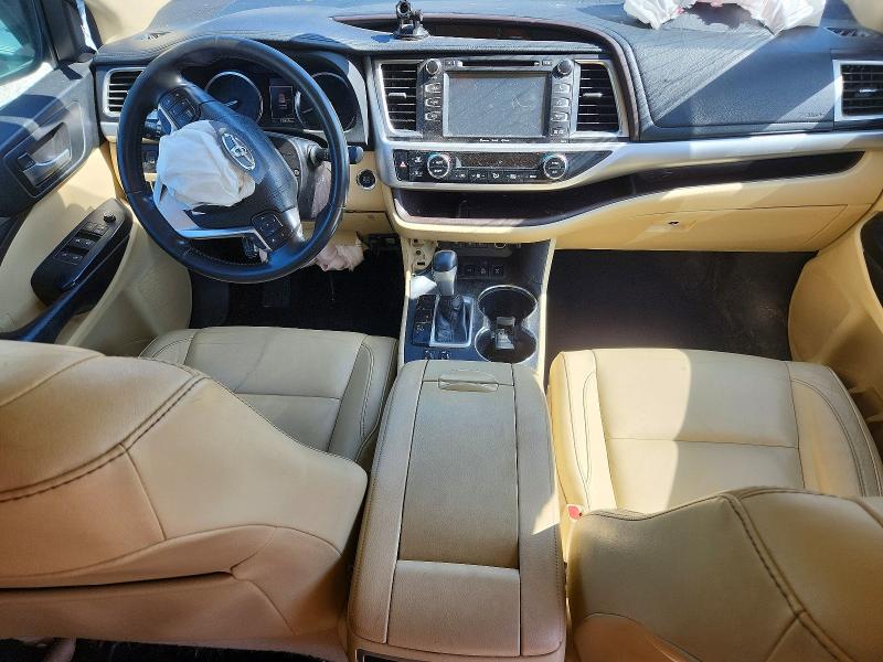 2018 Toyota Highlander მანქანა იყიდება აუქციონზე, vin: 5TDJZRFH8JS906150, აუქციონის ნომერი: 57580306
