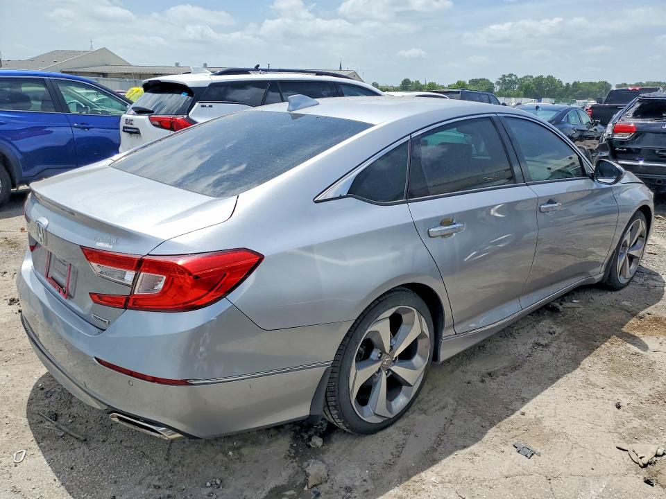 Продаж на аукціоні авто 2018 Honda Accord, vin: 1HGCV1F91JA086197, номер лоту: 59045756