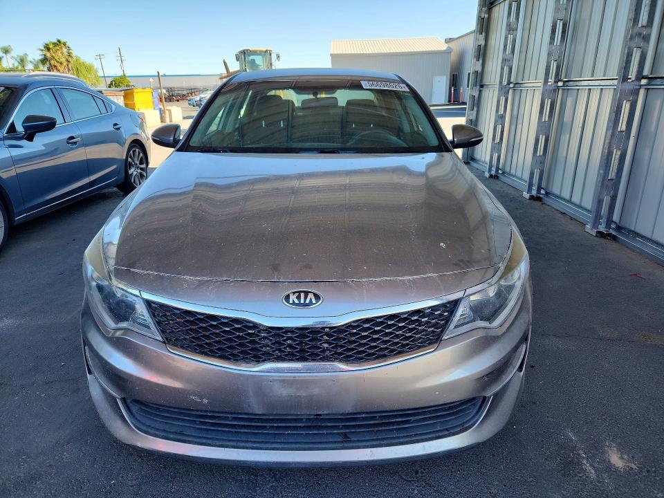 56698626 :رقم المزاد ، 5XXGT4L39JG211782 vin ، 2018 Kia Optima مزاد بيع