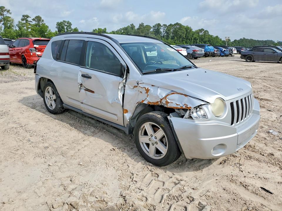 2007 Jeep Compass მანქანა იყიდება აუქციონზე, vin: 1J8FT57W37D196522, აუქციონის ნომერი: 57413056