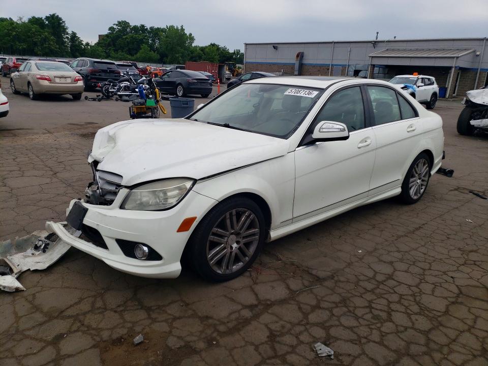 57087136 :رقم المزاد ، WDDGF81X19R062609 vin ، 2009 Mercedes-benz C مزاد بيع