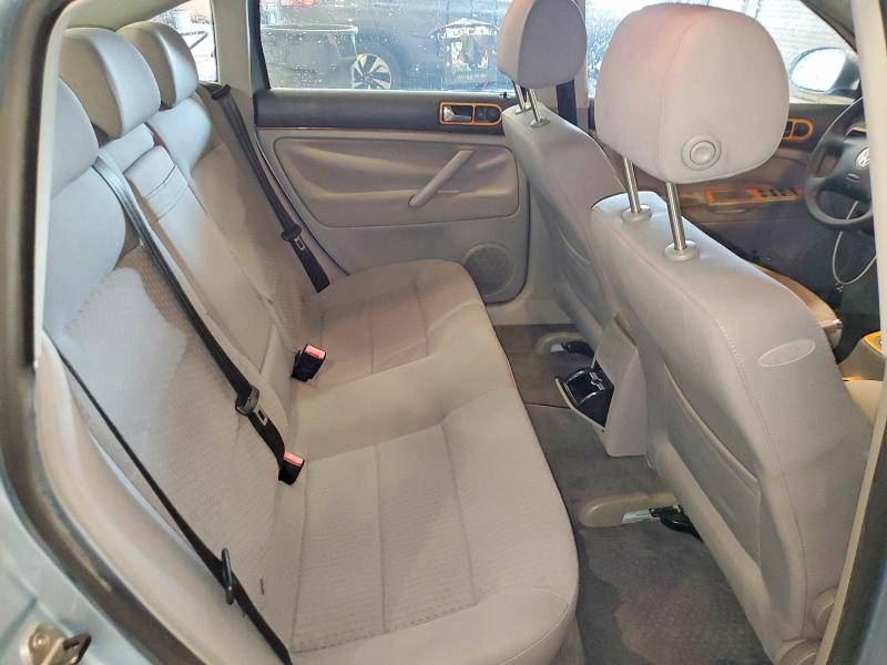 2005 Volkswagen Passat მანქანა იყიდება აუქციონზე, vin: WVWAE63B75E027275, აუქციონის ნომერი: 59063196