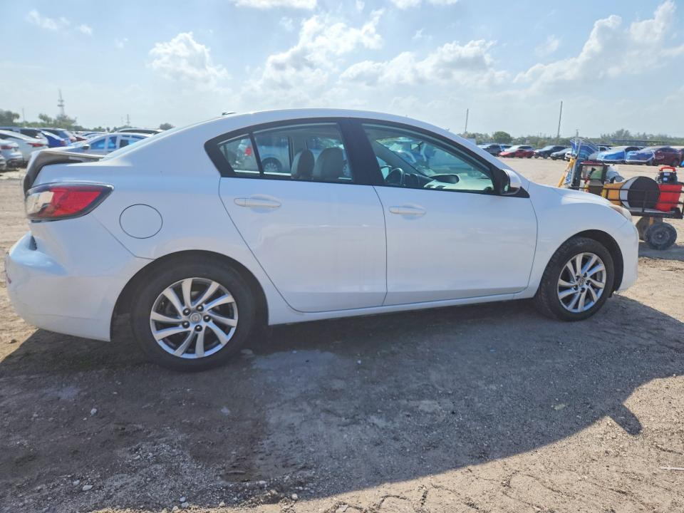 Продажа на аукционе авто 2012 Mazda 3, vin: JM1BL1W82C1692456, номер лота: 57266246