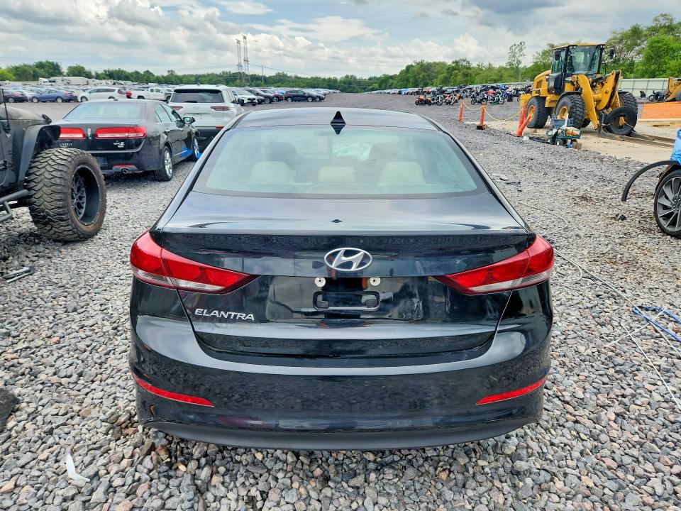 2017 Hyundai Elantra მანქანა იყიდება აუქციონზე, vin: 5NPD84LFXHH198182, აუქციონის ნომერი: 56968726