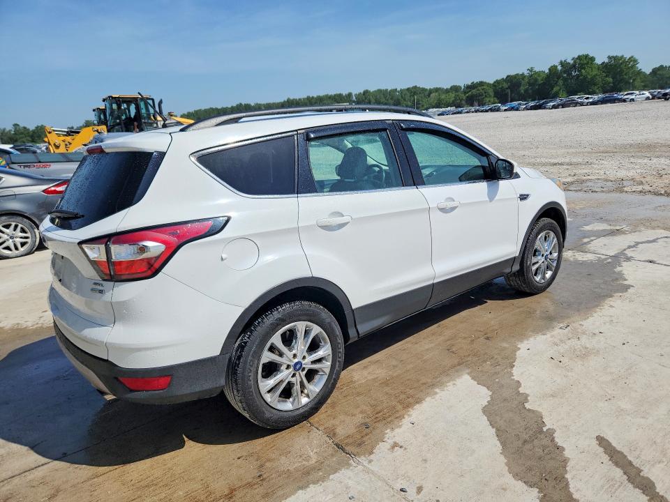 85453985 :رقم المزاد ، 1FMCU9HD4JUA72659 vin ، 2018 Ford Escape مزاد بيع