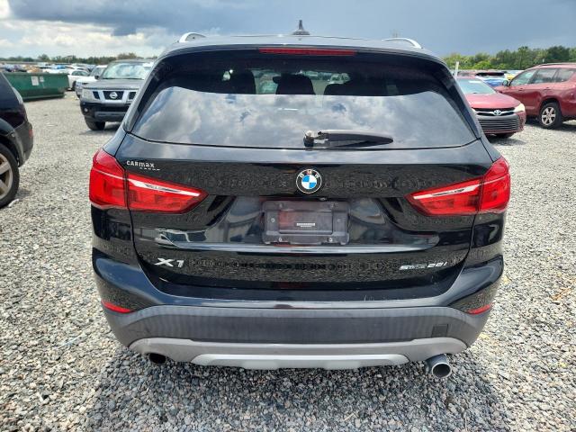 57016986 :رقم المزاد ، WBXHU7C30J3H43138 vin ، 2018 Bmw X1 مزاد بيع