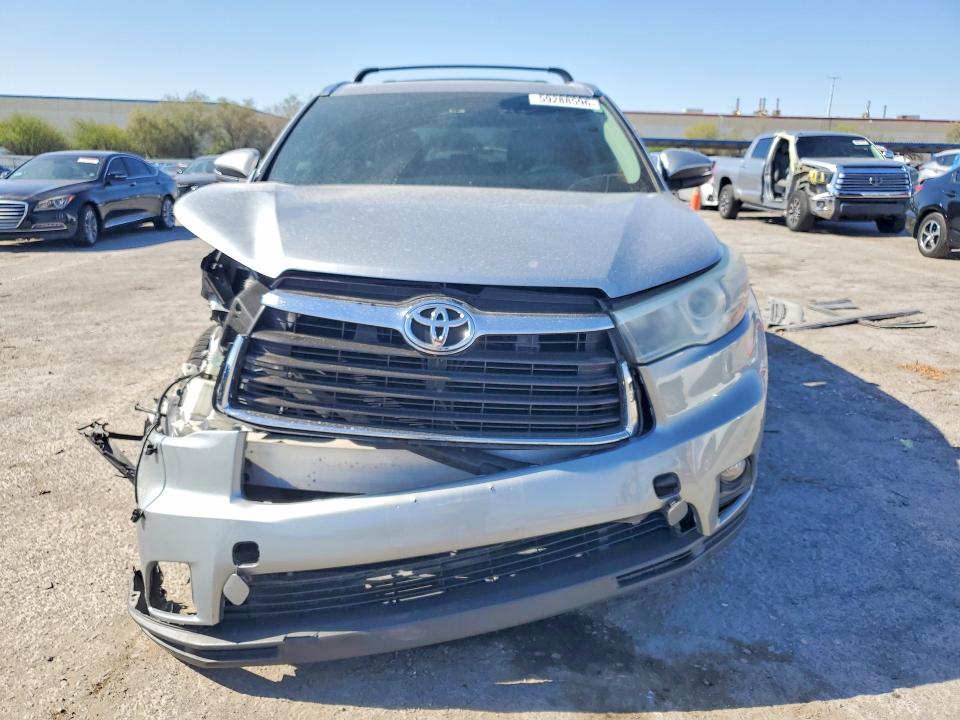 Auction sale of the 2015 Toyota Highlander, vin: 5TDJKRFH3FS093943, lot number: 59288596