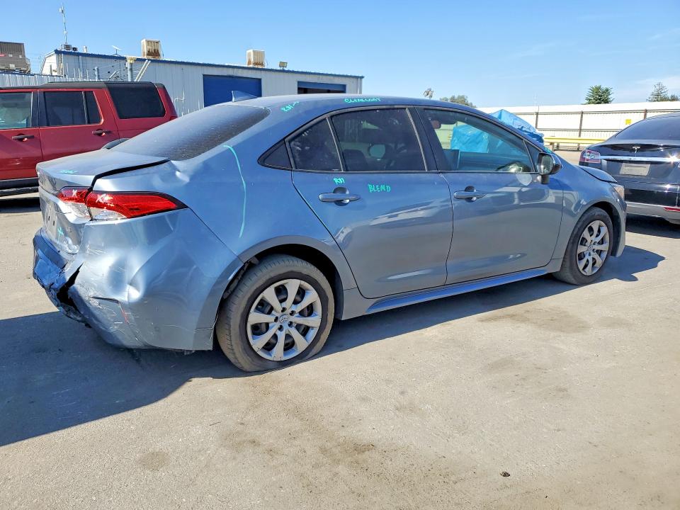 Продажа на аукционе авто 2021 Toyota Corolla, vin: JTDEPMAEXMJ150748, номер лота: 58834216