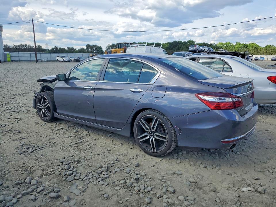 2017 Honda Accord მანქანა იყიდება აუქციონზე, vin: 1HGCR2F14HA070820, აუქციონის ნომერი: 55787946