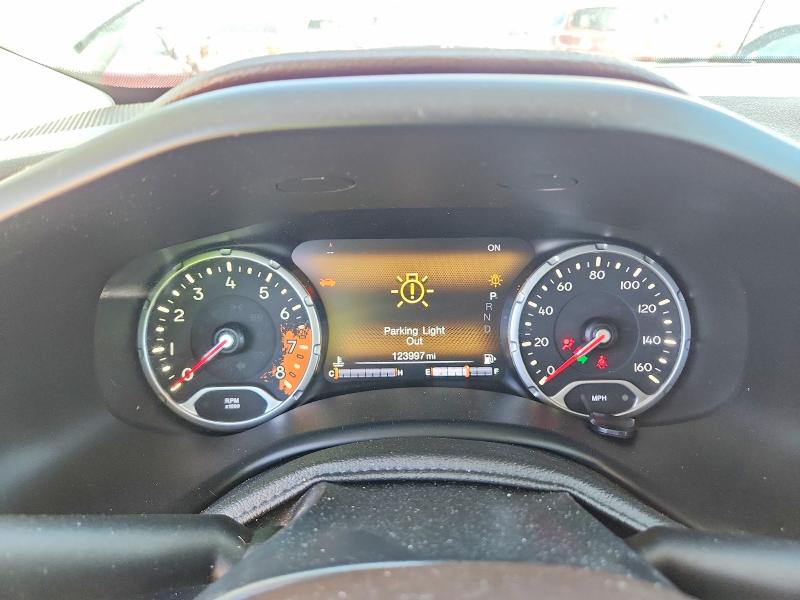 Продажа на аукционе авто 2017 Jeep Renegade, vin: ZACCJBBB8HPE87796, номер лота: 55555906