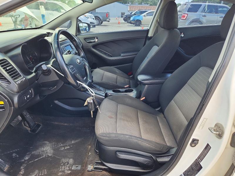 2015 Kia Forte მანქანა იყიდება აუქციონზე, vin: KNAFX4A81F5418190, აუქციონის ნომერი: 58490856