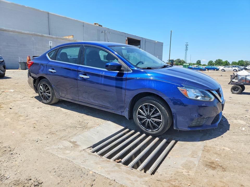 Продажа на аукционе авто 2017 Nissan Sentra, vin: 3N1AB7APXHL650314, номер лота: 55510346