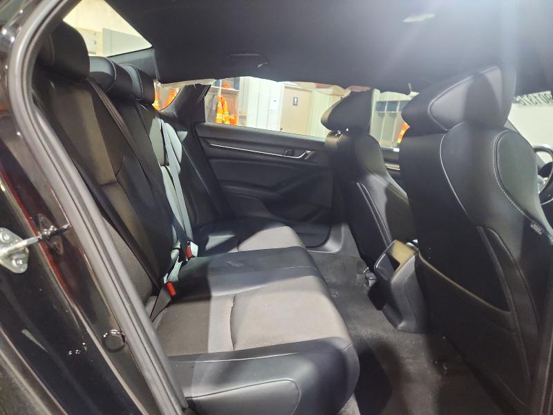 Aukcja sprzedaży 2018 Honda Accord, vin: 1HGCV1F31JA094330, numer aukcji: 57901376