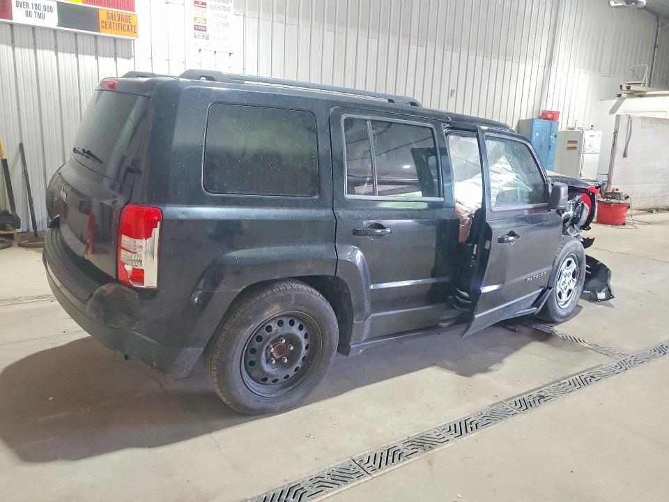 58900306 :رقم المزاد ، 1C4NJPBA7ED864383 vin ، 2014 Jeep Patriot مزاد بيع