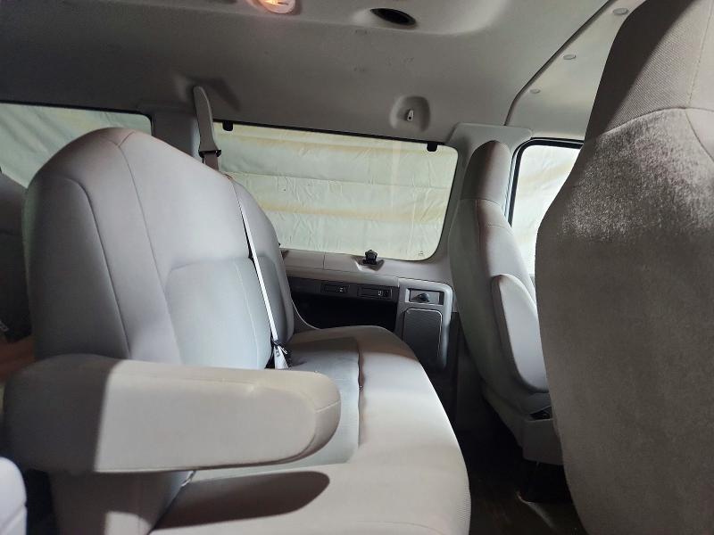 58546626 :رقم المزاد ، 1FBSS3BL0DDA94394 vin ، 2013 Ford Econoline مزاد بيع