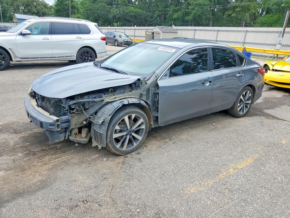 Продажа на аукционе авто 2017 Nissan Altima, vin: 1N4AL3AP3HN310804, номер лота: 54993816