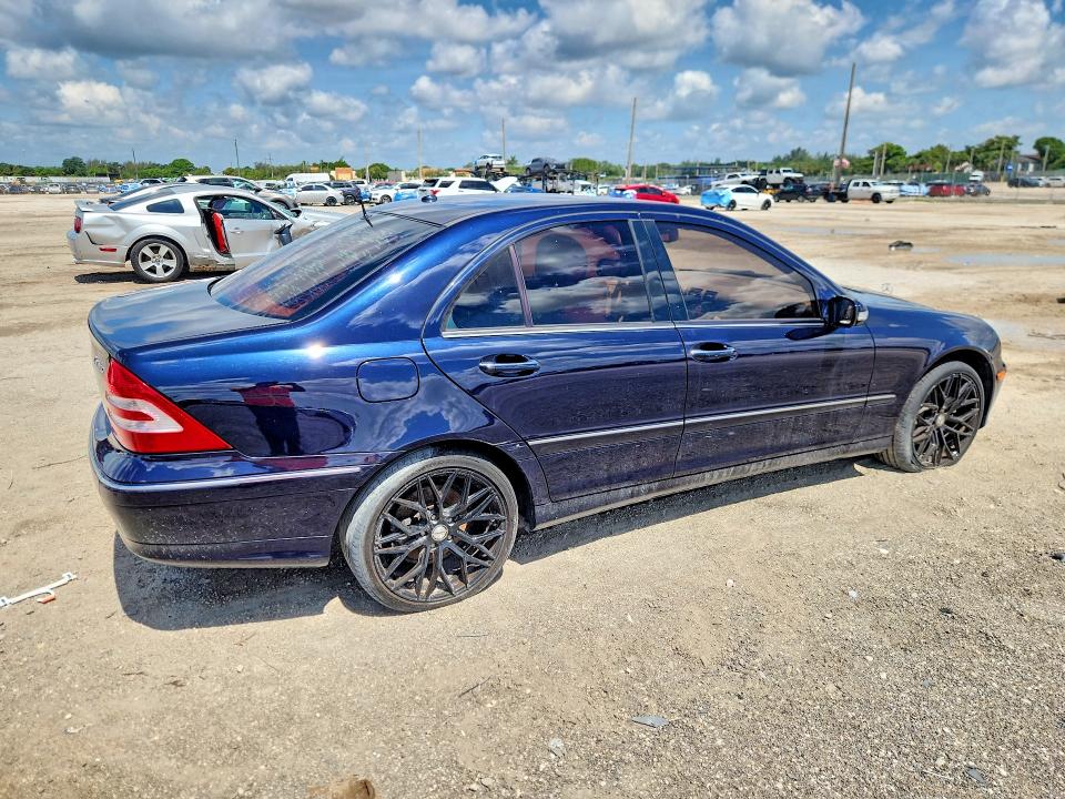 2007 Mercedes-benz C მანქანა იყიდება აუქციონზე, vin: WDBRF92H07F868180, აუქციონის ნომერი: 57412816