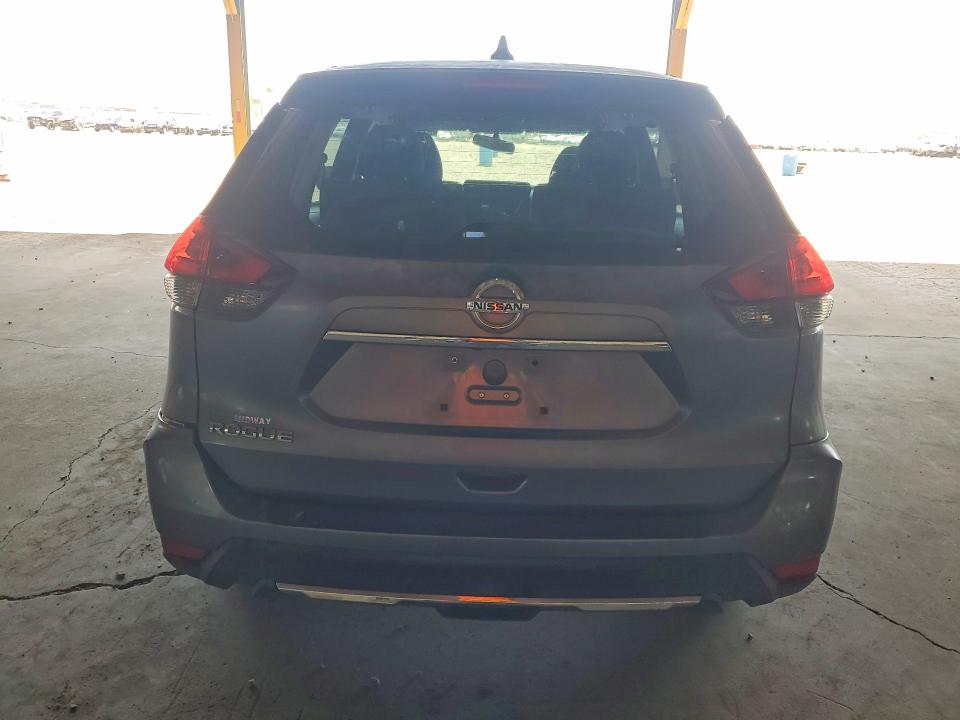Продаж на аукціоні авто 2018 Nissan Rogue, vin: KNMAT2MT0JP528271, номер лоту: 57231656