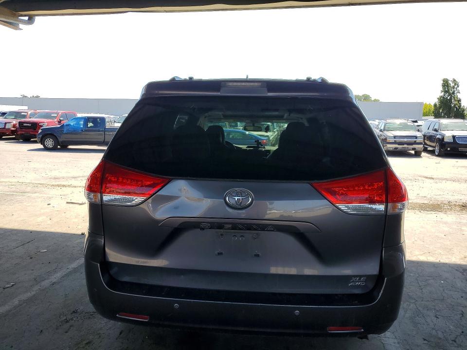 Aukcja sprzedaży 2011 Toyota Sienna, vin: 5TDDK3DC0BS028169, numer aukcji: 57619416