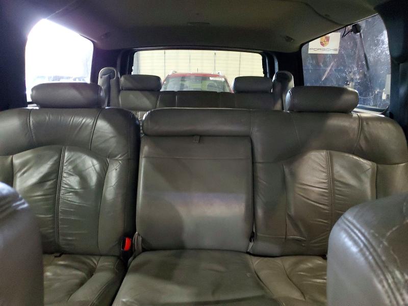 57825826 :رقم المزاد ، 1GNFK16T81J240816 vin ، 2001 Chevrolet Suburban مزاد بيع