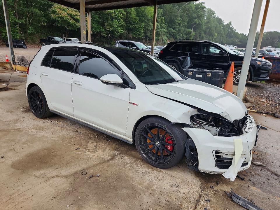 54020746 :رقم المزاد ، 3VW447AU0GM014713 vin ، 2016 Volkswagen Gti مزاد بيع
