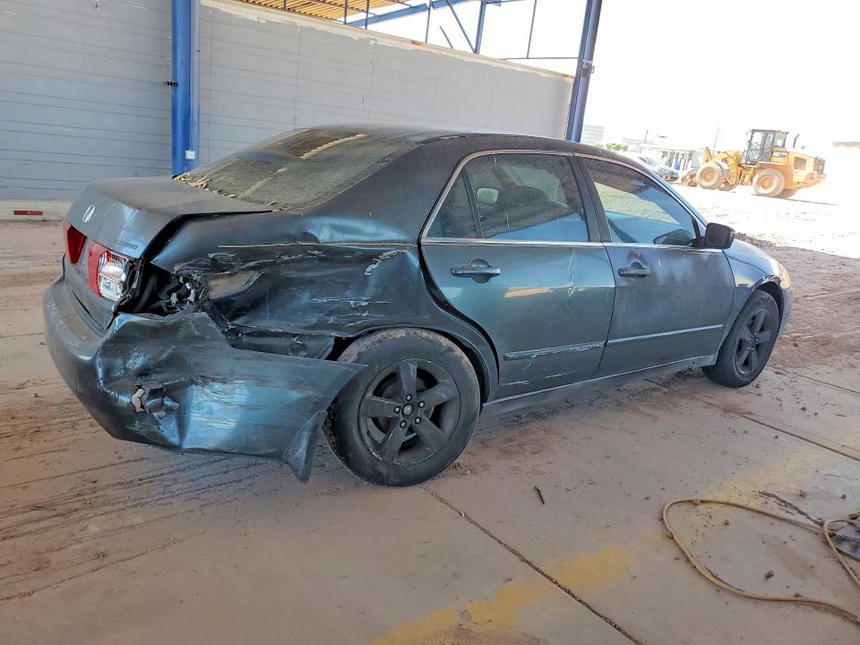 57843466 :رقم المزاد ، 1HGCM56415A010371 vin ، 2005 Honda Accord مزاد بيع