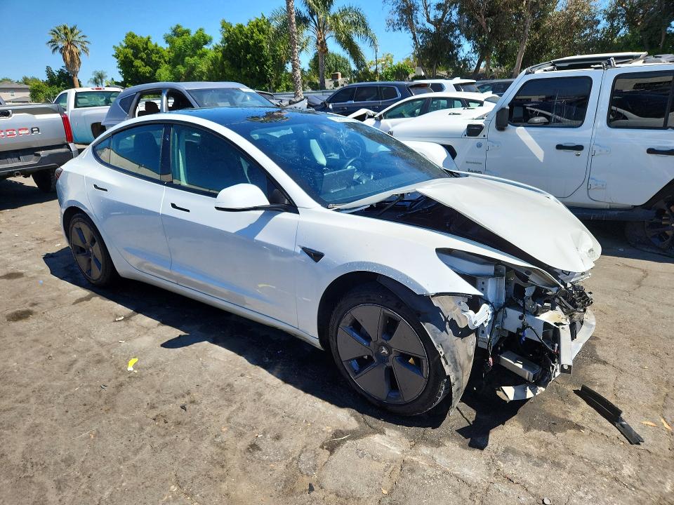 57519666 :رقم المزاد ، 5YJ3E1EA0NF166369 vin ، 2022 Tesla Model 3 مزاد بيع