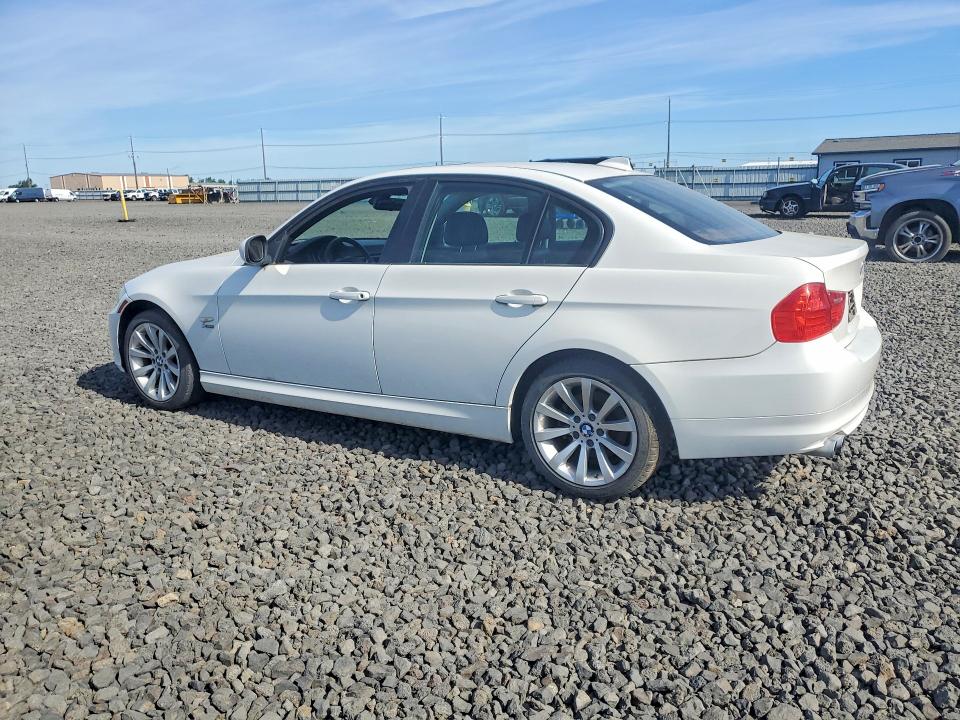 2011 Bmw 328 მანქანა იყიდება აუქციონზე, vin: WBAPK5G59BNN24385, აუქციონის ნომერი: 58390456