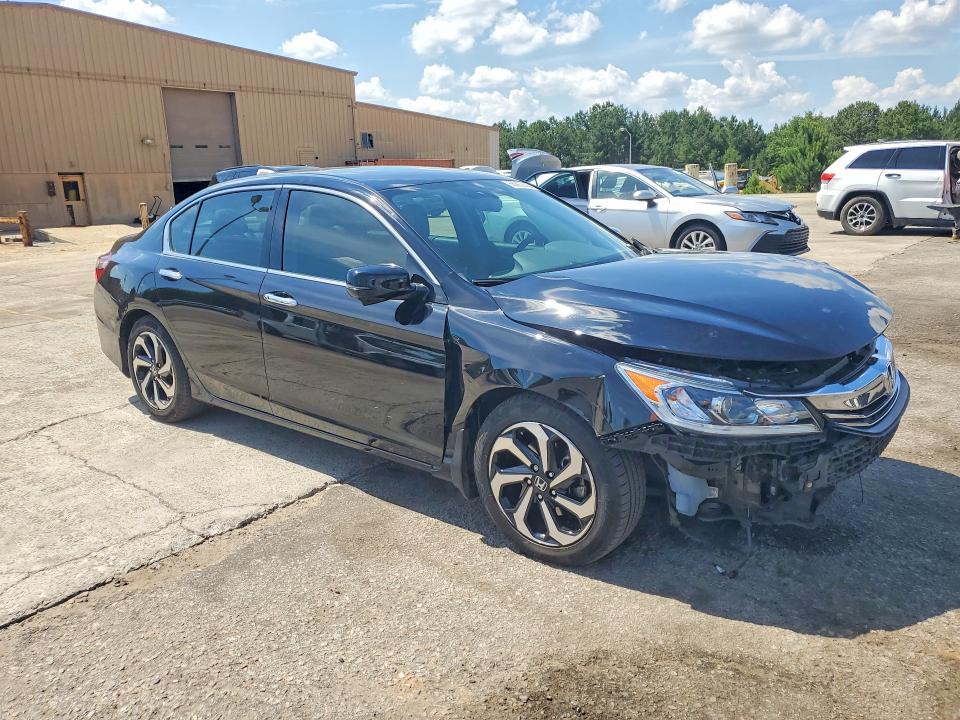 Aukcja sprzedaży 2017 Honda Accord, vin: 1HGCR3F86HA033237, numer aukcji: 56902926
