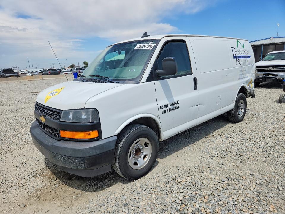 55806436 :رقم المزاد ، 1GCWGAFG6J1345626 vin ، 2018 Chevrolet Express G2500 مزاد بيع
