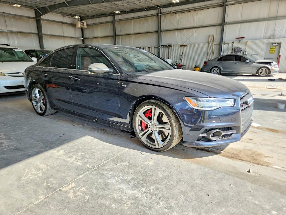 57032766 :رقم المزاد ، WAUFFAFCXHN019344 vin ، 2017 Audi S6 مزاد بيع