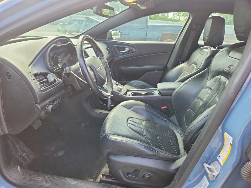 55681236 :رقم المزاد ، 1C3CCCBG9FN678164 vin ، 2015 Chrysler 200 مزاد بيع